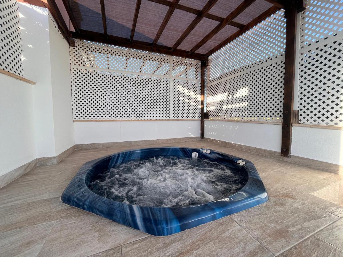 Atico Helena Con Solarium Y Jacuzzi Privado En Laguna Beach Vera Εξωτερικό φωτογραφία