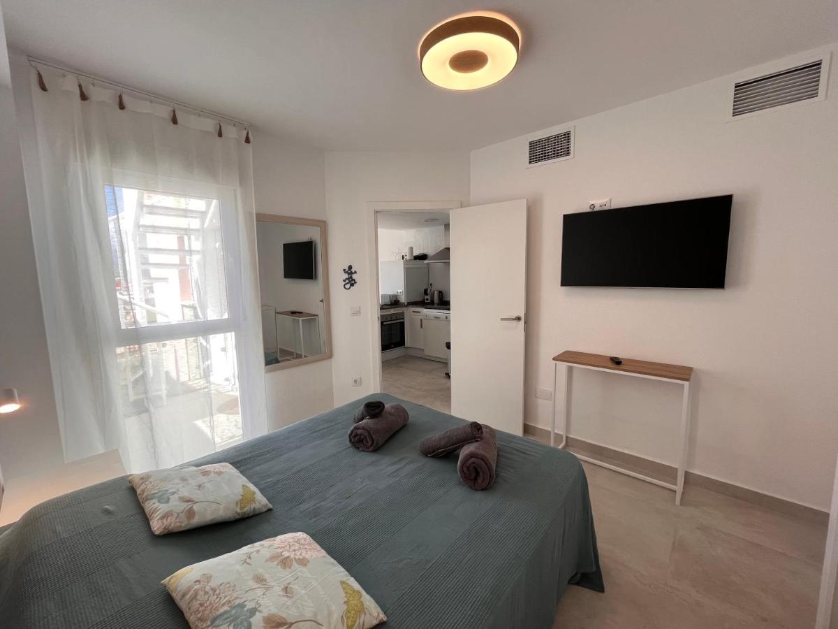 Atico Helena Con Solarium Y Jacuzzi Privado En Laguna Beach Vera Εξωτερικό φωτογραφία
